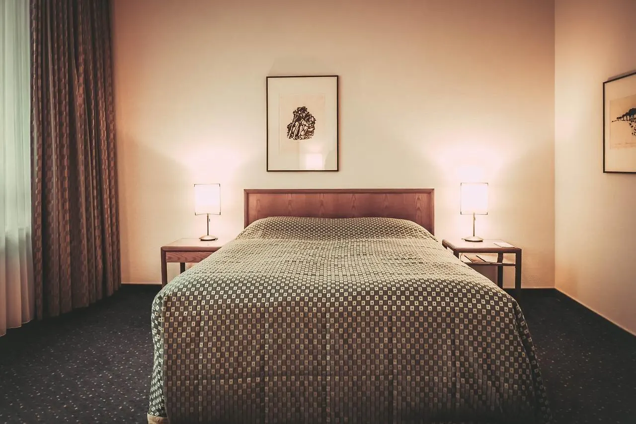 Hecker S Hotel Kurfuerstendamm Berlino