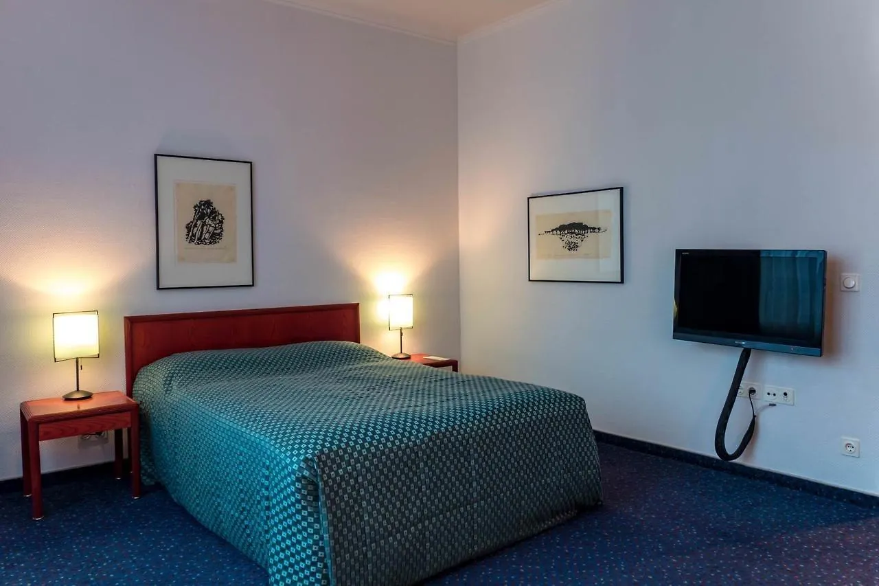 Hecker S Hotel Kurfuerstendamm Berlino